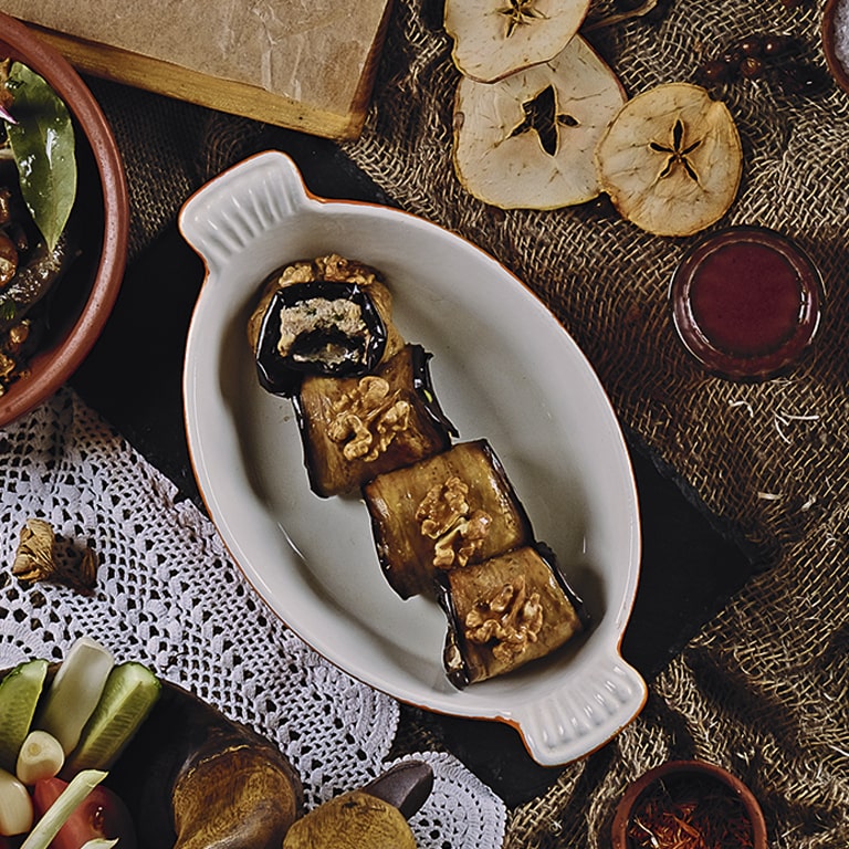 Ресторан лаваш спб. Баклажаны с орехами.